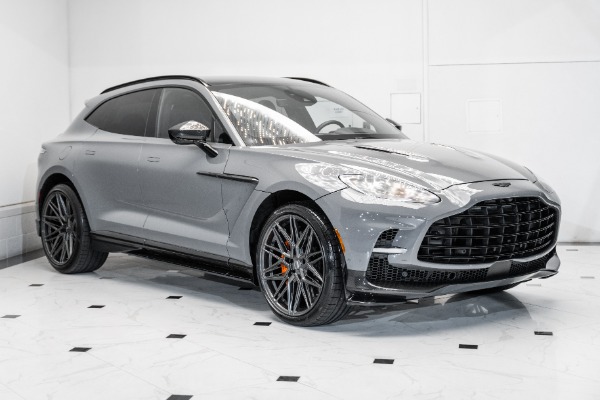 2023 Aston Martin DBX