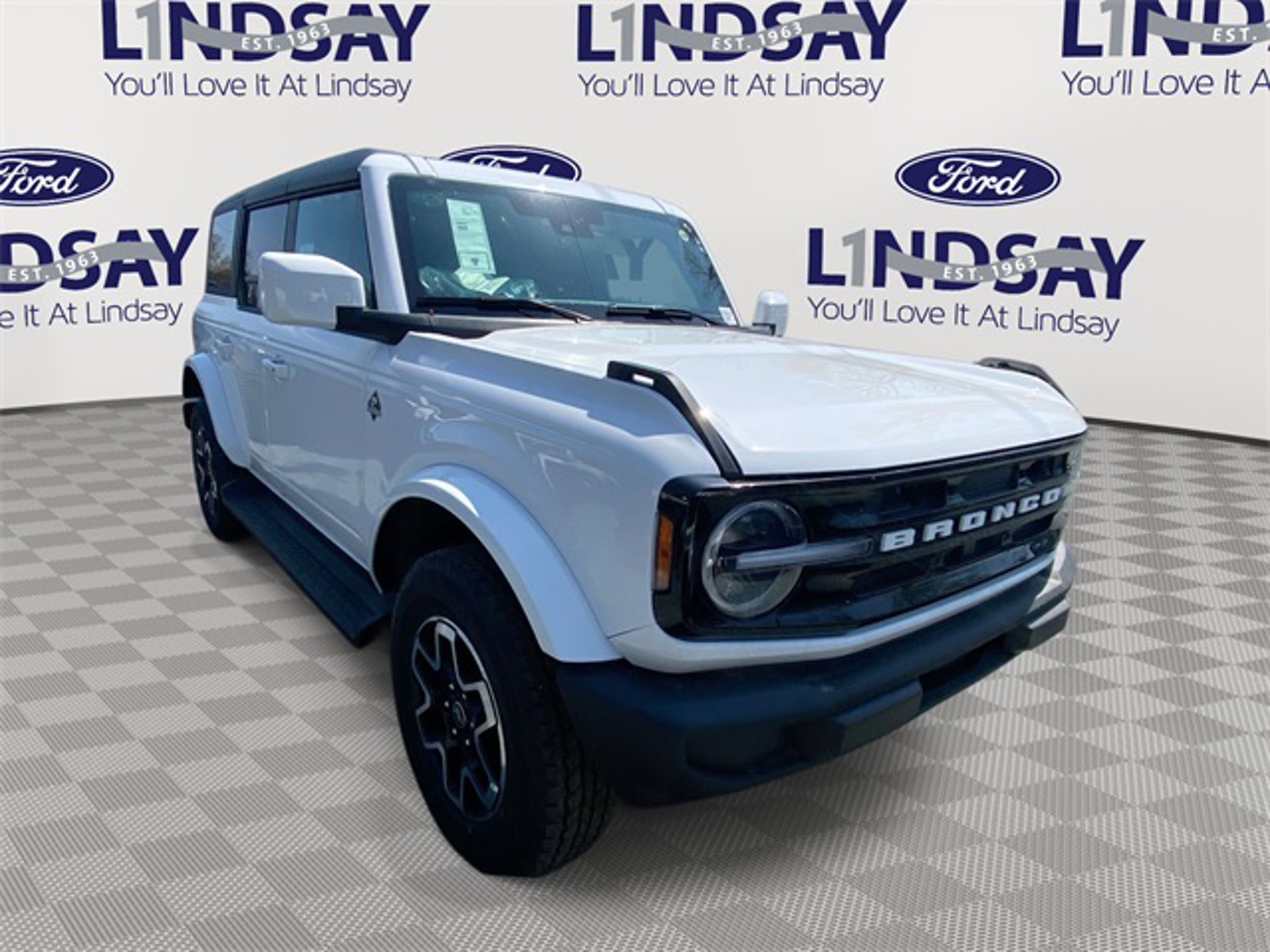 2025 Ford Bronco 4-Door